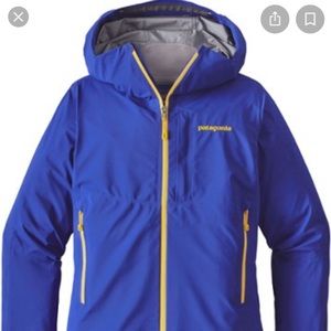 W’s Refugitive Jacket - Patagonia - Size L